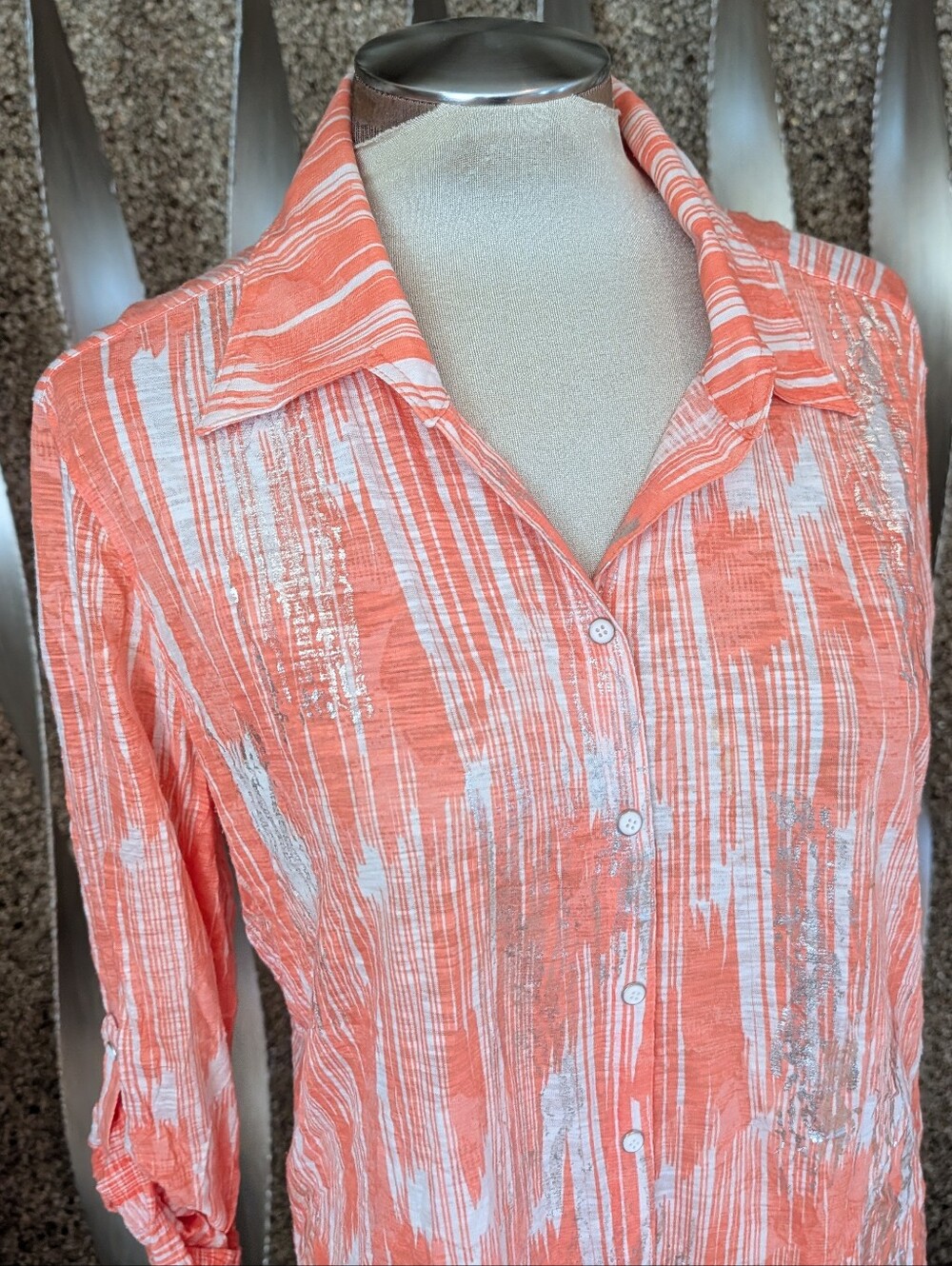 DAVID CLINE snap front nectar ikat top L XL - Picture 2 of 9
